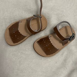 Freshly Picked laguna sandal size 4